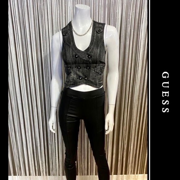 🔻SALE🔻GUESS🔹NEW CONDITION - Picture 1 of 14